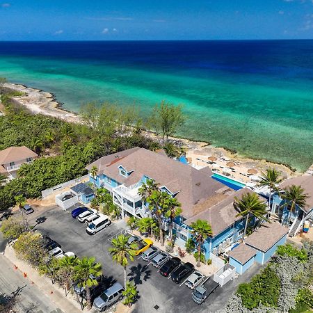 Cobalt Coast Resort West Bay Екстер'єр фото