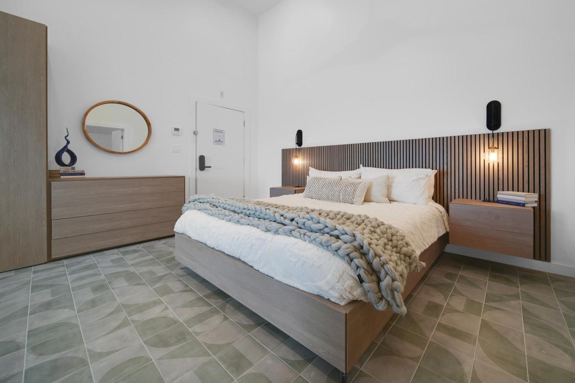 Cobalt Coast Resort West Bay Екстер'єр фото