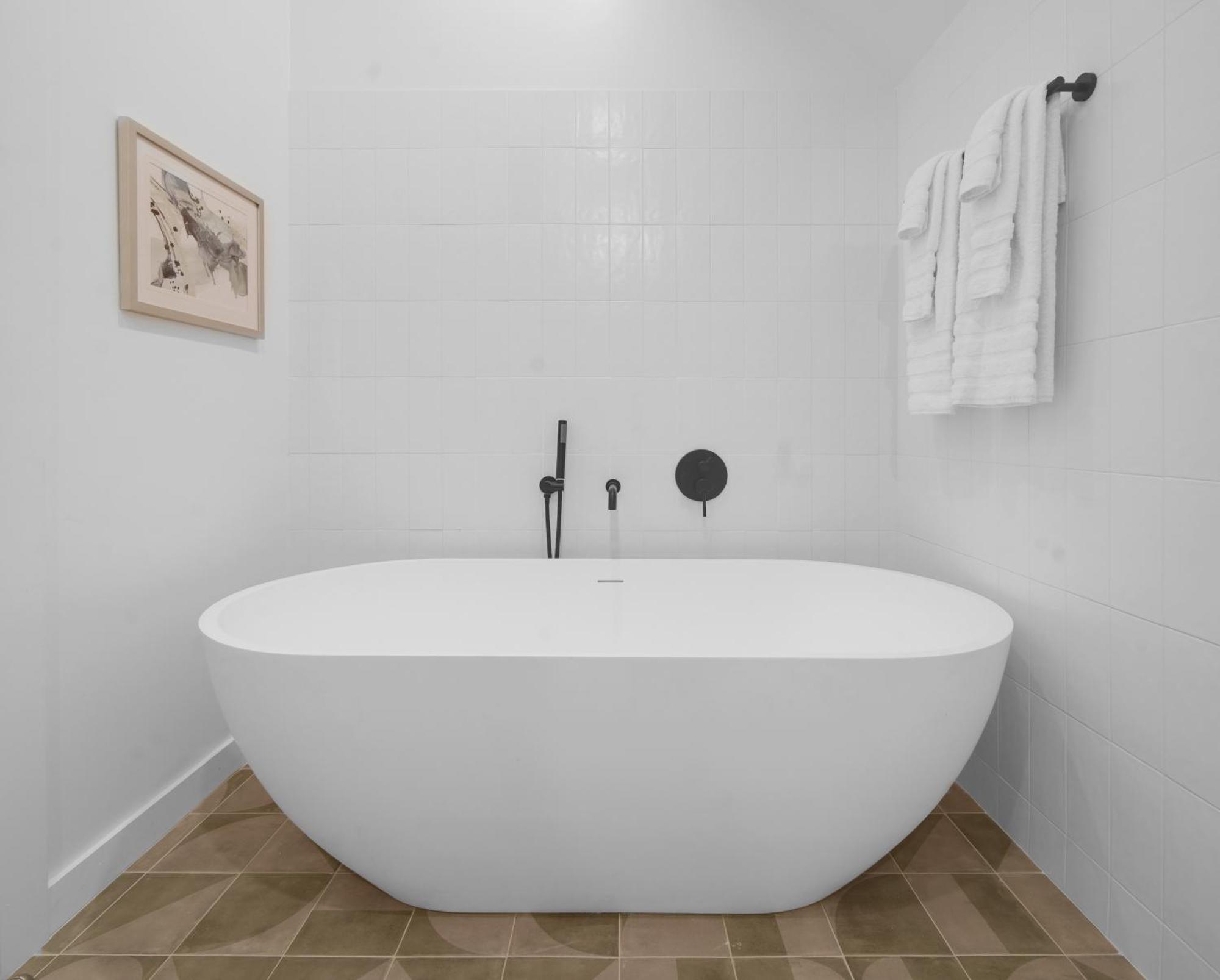 Cobalt Coast Resort West Bay Екстер'єр фото